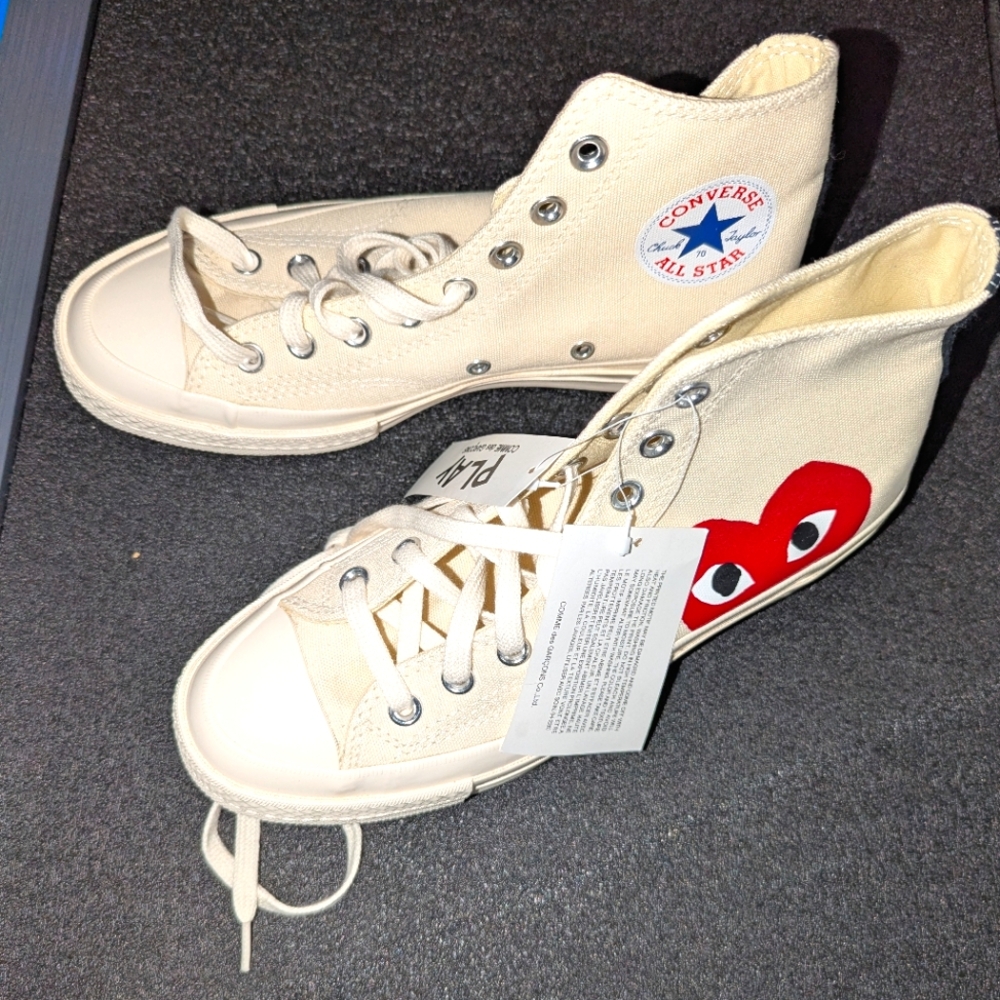 CDG Play Converse Chuck Taylor Hi "White"